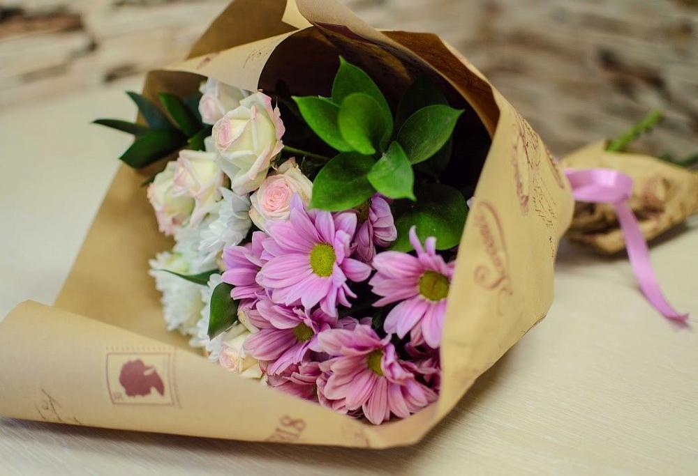 Букет цветов из: Розы и Хризантемы в Мурино