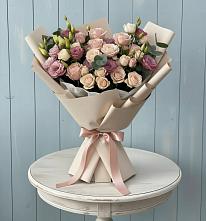 Букет цветов из:  Розы и Лизиантусы в Мурино