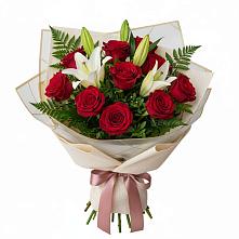 Букет цветов из:  Лилии и Розы в Мурино