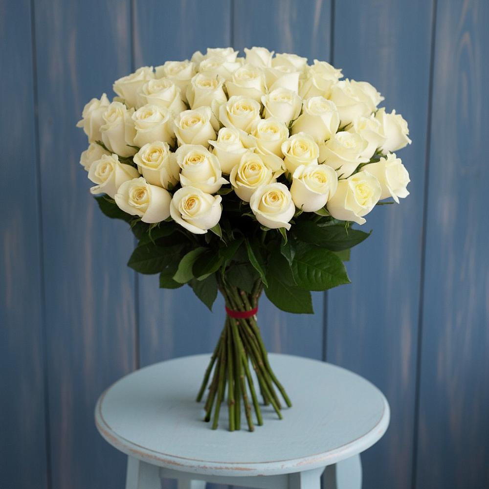 Букет 51 Белая роза Эдлесс Лав в Мурино