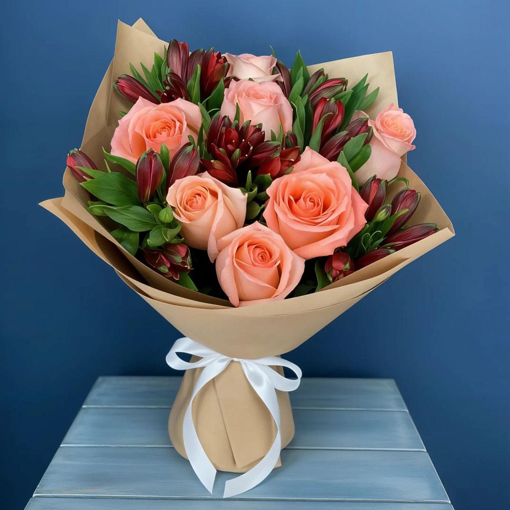 Букет цветов из: Розы и Альстромерии в Мурино