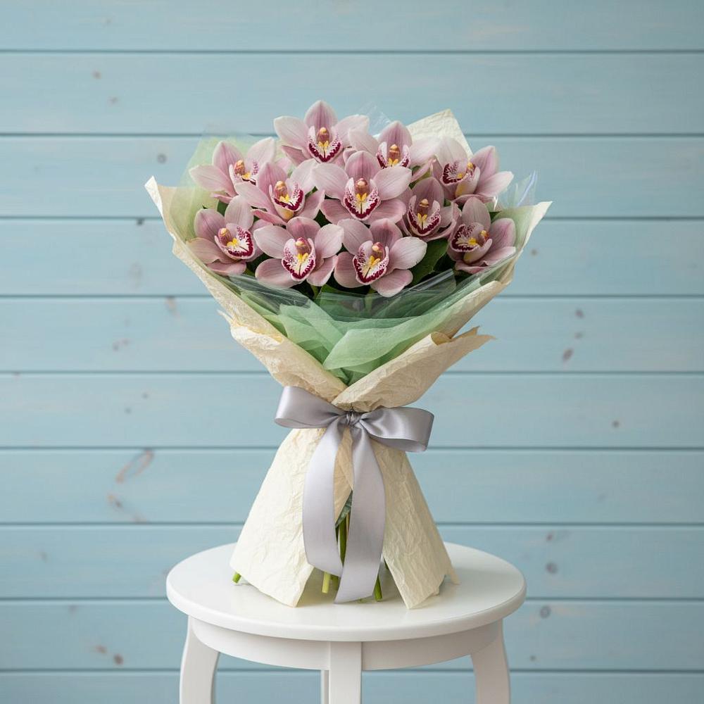 Букет цветов из: Орхидеи и Розы в Мурино