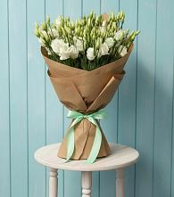 Букет цветов из:  Лизиантусы в Мурино