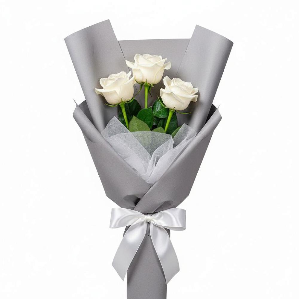 Букет 3 белые розы в Мурино