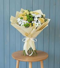 Букет цветов из:  Хризантемы и Розы в Мурино