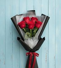 Букет цветов из:  Розы в Мурино