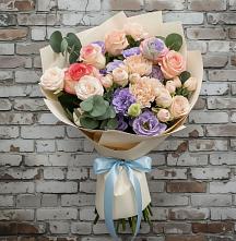 Букет цветов из:  Розы, Лизиантусы и Гвоздики #REPLACE_PRED# Мурино