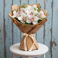 Букет цветов из:  Орхидеи и Розы #REPLACE_PRED# Мурино
